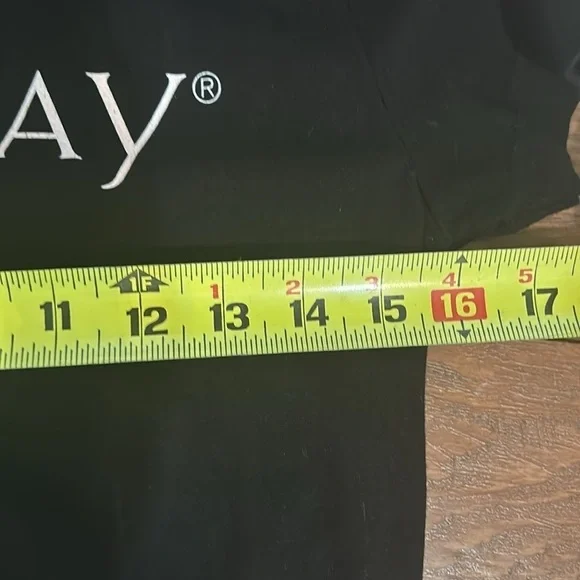 Mary Kay logo t shirt - Picture 2 of 4